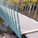 Мост из конопли и льна